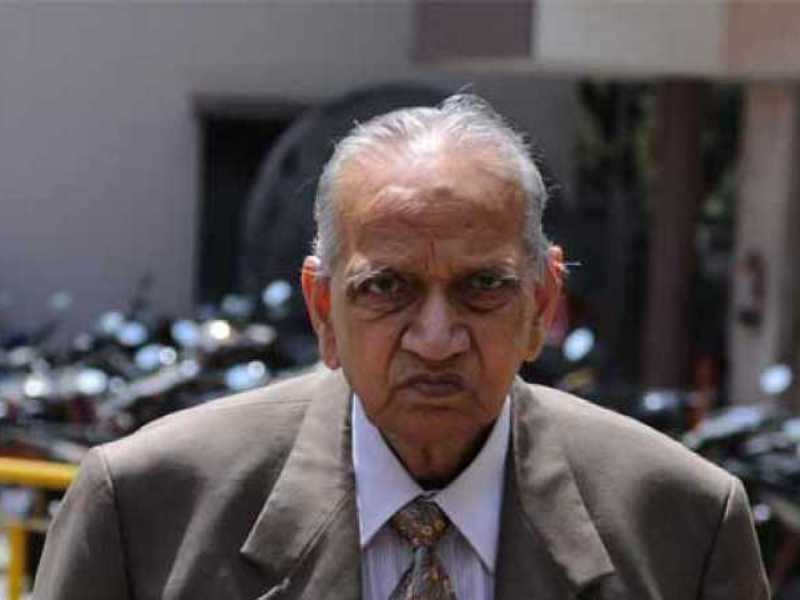 Rahul Dravid Wiki, altura, edad, novia, esposa, hijos, familia, biografía y más El padre de Rahul Dravid, Sharad Dravid